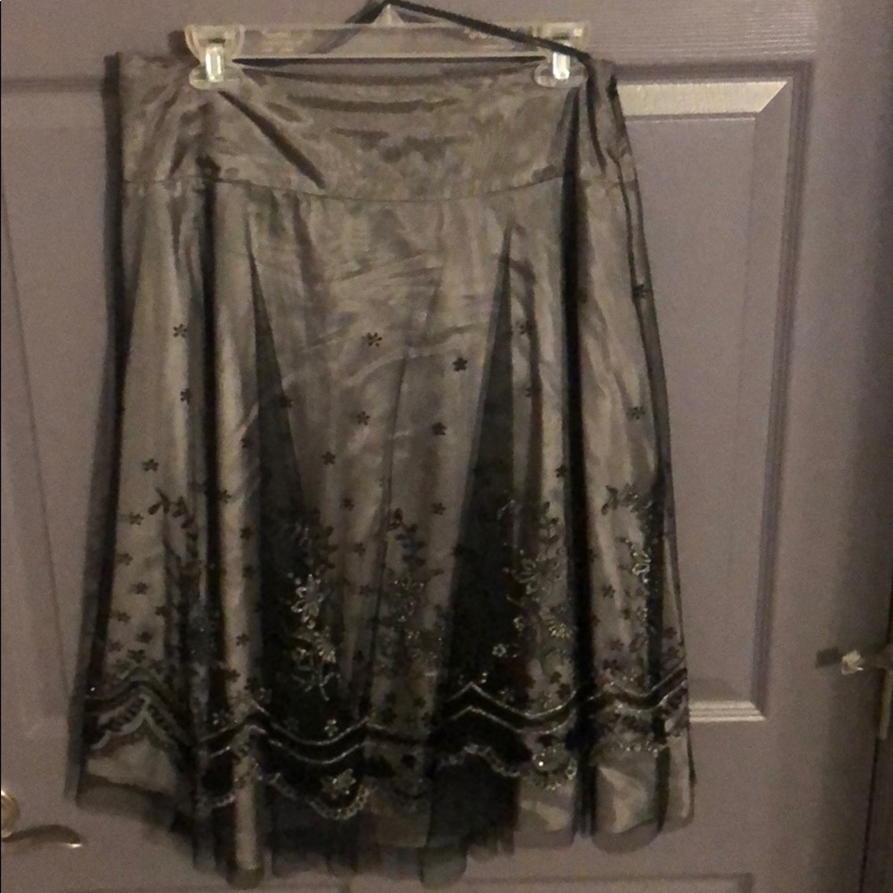 Lace overlay w/ sequins taffeta skirt cocktail party skirt. sz 14 beige black